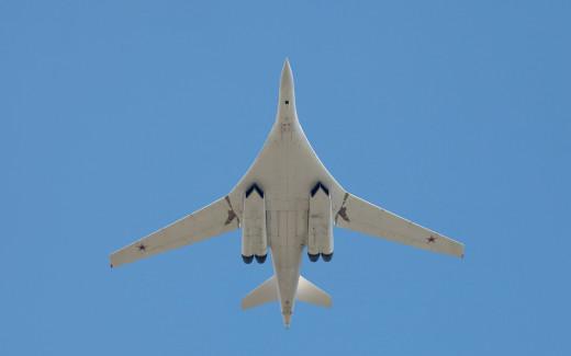 893473 (a): :2880x1800